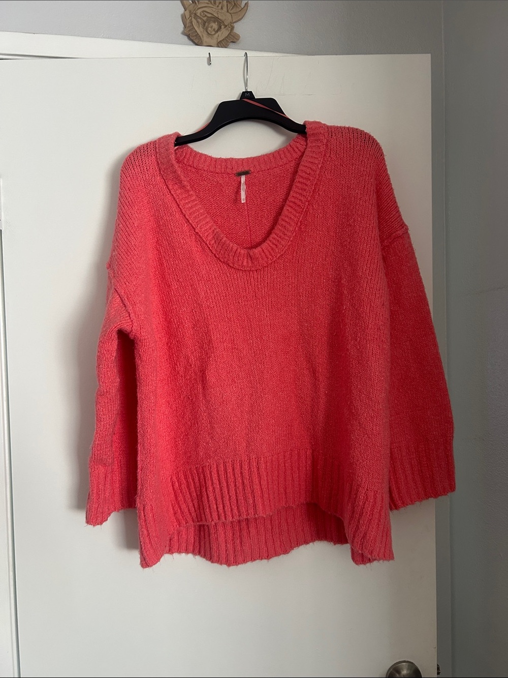 Free people V-Neck Relaxed Fit Women's Sweater in Coral Pink